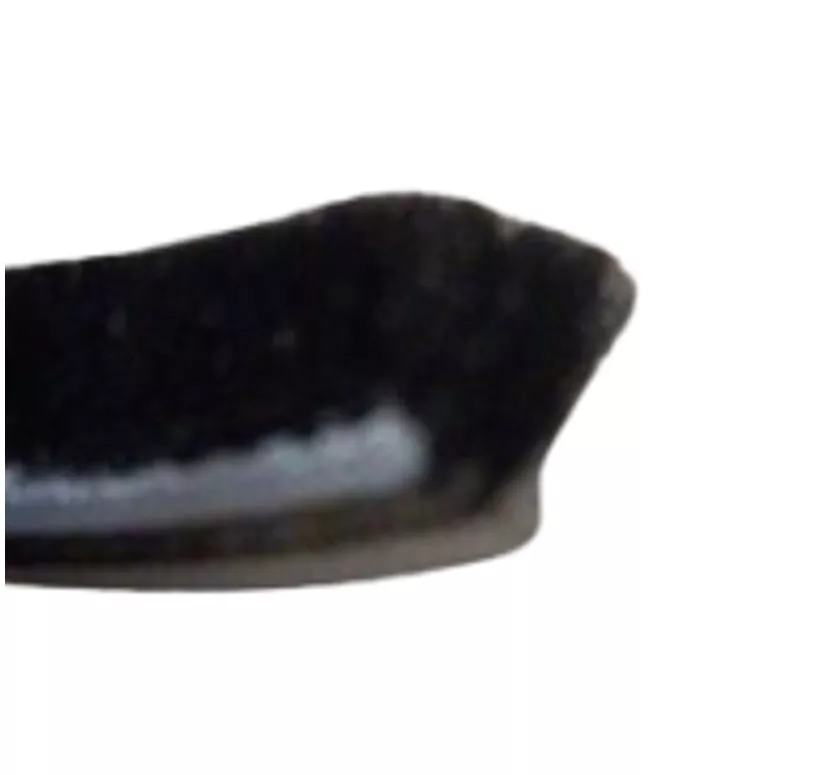 Felpa 7x7mm para guia persiana negro por METRO, sin lamina